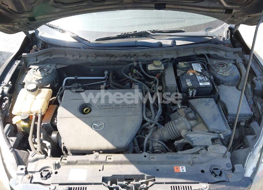 Photo 10 of 2011 Mazda Mazda3 I SPORT (VIN JM1BL1UG2B1467379)