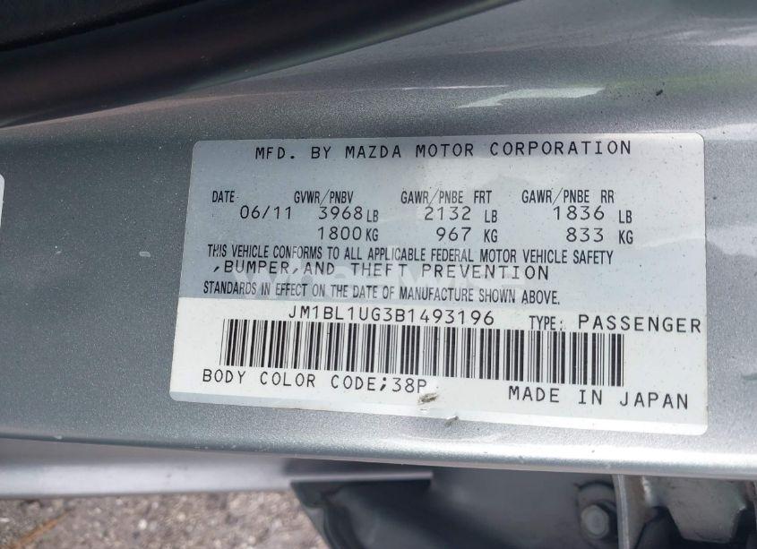 Photo 9 of 2011 Mazda Mazda3 I SPORT (VIN JM1BL1UG3B1493196)