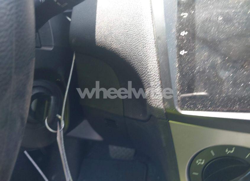 Photo 11 of 2011 Mazda Mazda3 I SPORT (VIN JM1BL1UG4B1448297)