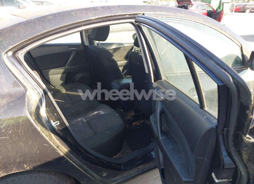 Photo 8 of 2012 Mazda Mazda3 I SPORT (VIN JM1BL1UG4C1508659)