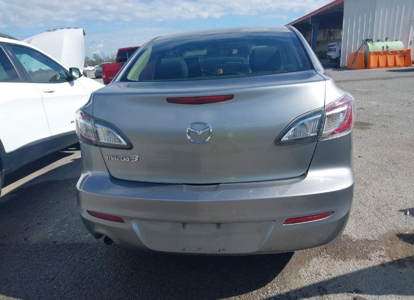 Photo 16 of 2012 Mazda Mazda3 I SPORT (VIN JM1BL1UG4C1600046)