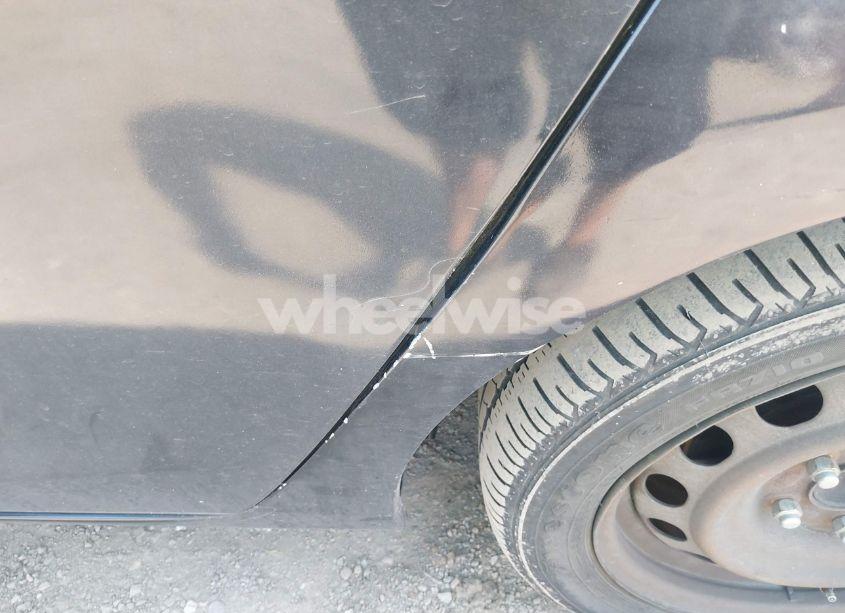 Photo 17 of 2011 Mazda Mazda3 I SPORT (VIN JM1BL1UG5B1387302)