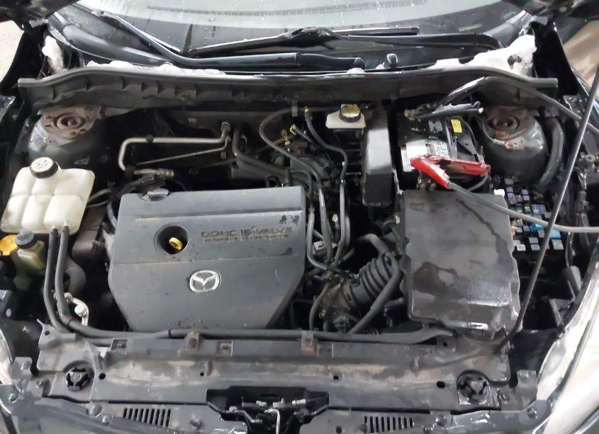 Photo 10 of 2011 Mazda Mazda3 I SPORT (VIN JM1BL1UG5B1463911)