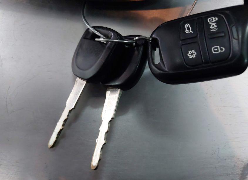 Photo 11 of 2011 Mazda Mazda3 I SPORT (VIN JM1BL1UG5B1463911)