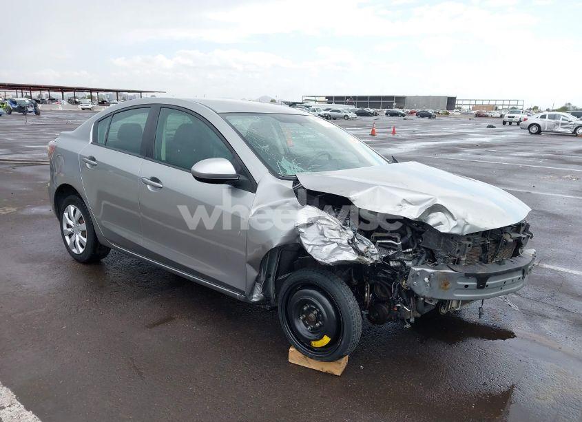 2011 Mazda Mazda3 I SPORT (VIN JM1BL1UG5B1464010) main photo