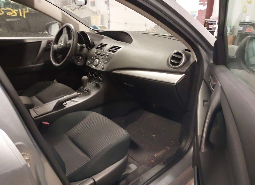 Photo 5 of 2012 Mazda Mazda3 I SPORT (VIN JM1BL1UG5C1510632)