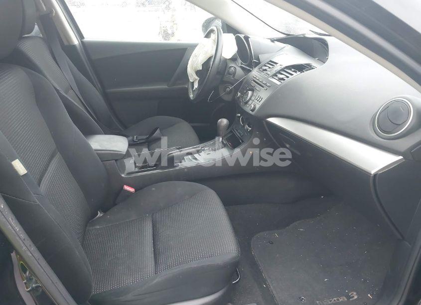 Photo 5 of 2012 Mazda Mazda3 I SPORT (VIN JM1BL1UG6C1548502)