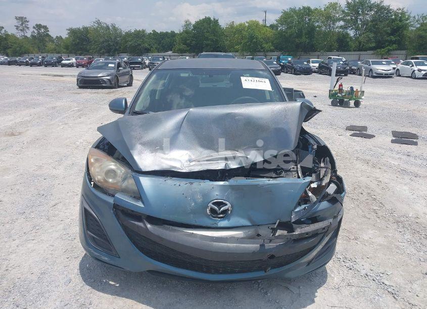 Photo 12 of 2011 Mazda Mazda3 I SPORT (VIN JM1BL1UG7B1385678)