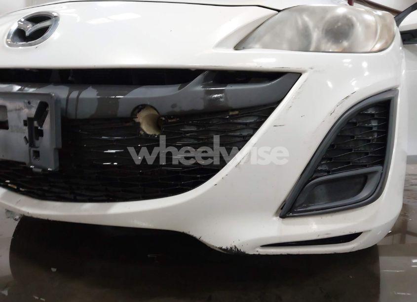 Photo 18 of 2011 Mazda Mazda3 I SPORT (VIN JM1BL1UG8B1497003)