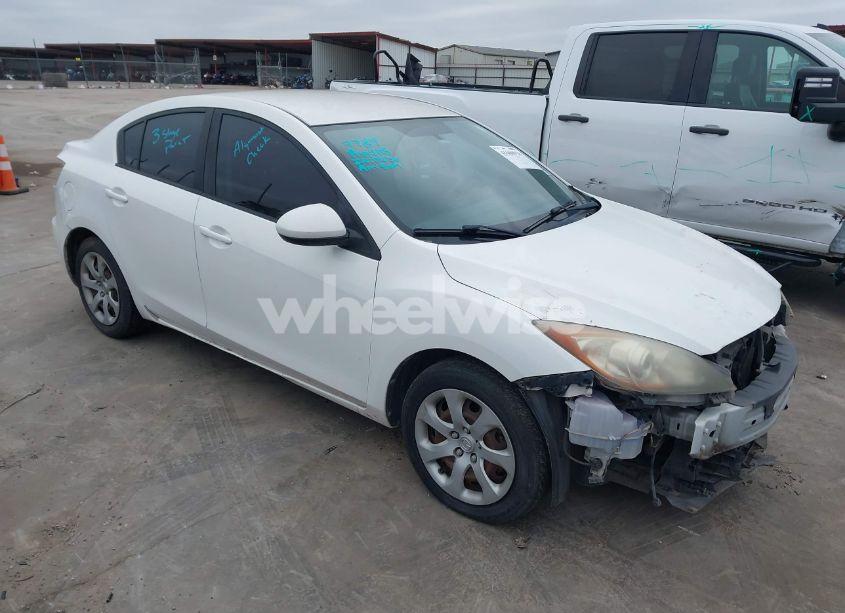 2012 Mazda Mazda3 I SPORT (VIN JM1BL1UG8C1597975) main photo