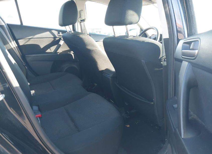 Photo 8 of 2012 Mazda Mazda3 I SPORT (VIN JM1BL1UG9C1554469)
