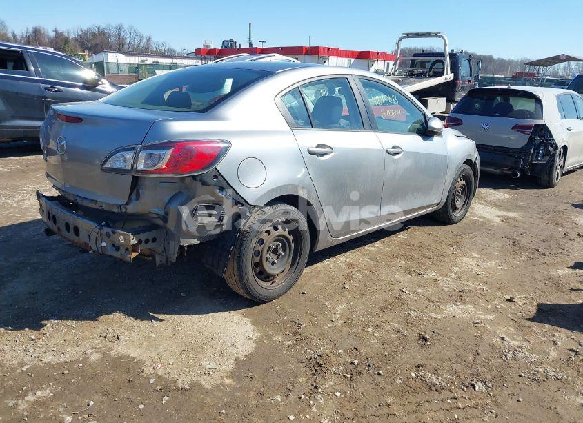 Photo 4 of 2012 Mazda Mazda3 I SPORT (VIN JM1BL1UG9C1586337)
