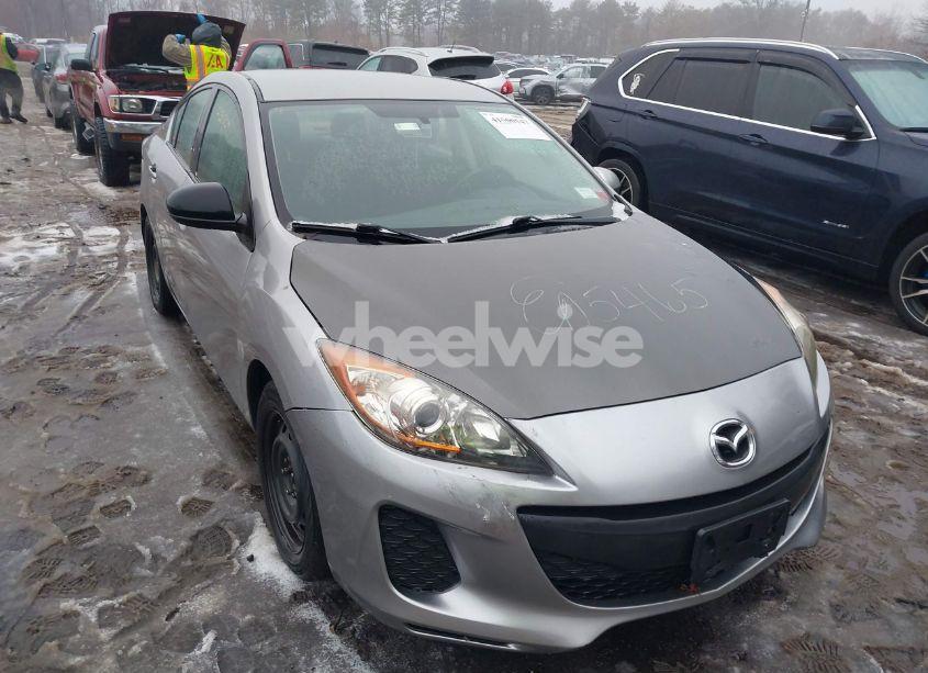 Photo 6 of 2012 Mazda Mazda3 I SPORT (VIN JM1BL1UG9C1690469)