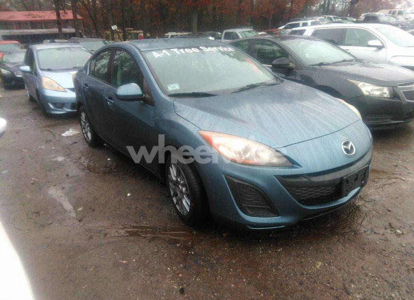 2011 Mazda Mazda3 I SPORT (VIN JM1BL1UGXB1361861) main photo