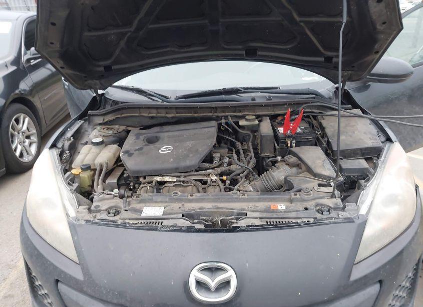 Photo 10 of 2012 Mazda Mazda3 I SPORT (VIN JM1BL1UGXC1523697)