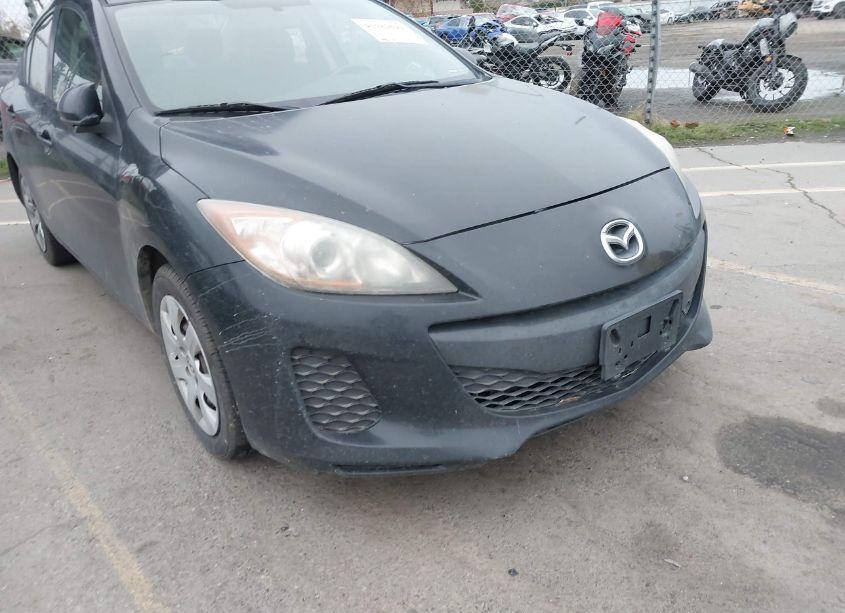 Photo 6 of 2012 Mazda Mazda3 I SPORT (VIN JM1BL1UGXC1523697)