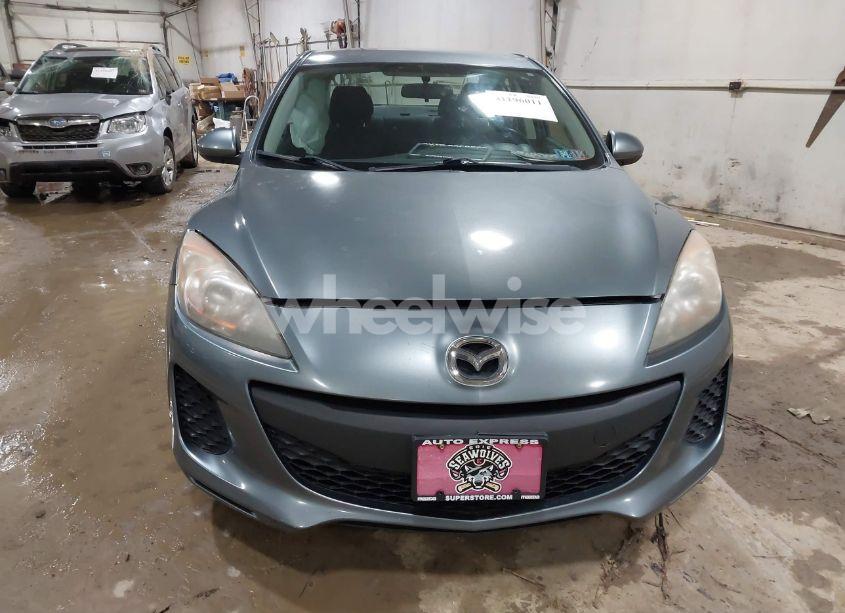 Photo 12 of 2012 Mazda Mazda3 I SPORT (VIN JM1BL1UGXC1530925)