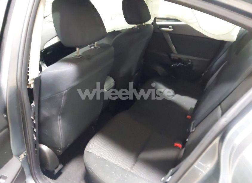 Photo 8 of 2012 Mazda Mazda3 I SPORT (VIN JM1BL1UGXC1530925)