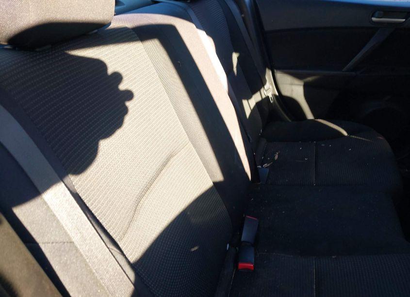 Photo 8 of 2012 Mazda Mazda3 I SPORT (VIN JM1BL1UGXC1589473)