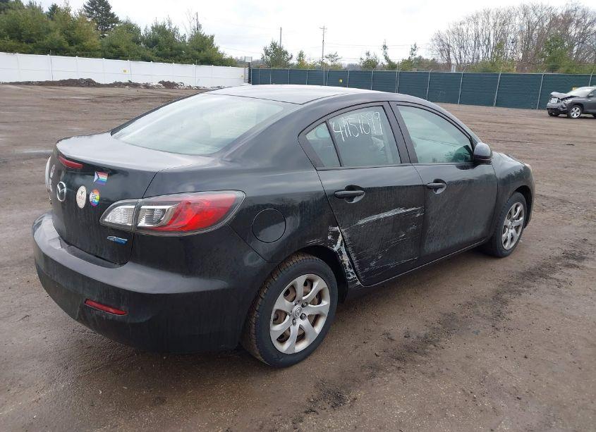 Photo 6 of 2013 Mazda Mazda3 I SPORT (VIN JM1BL1UP4D1755133)