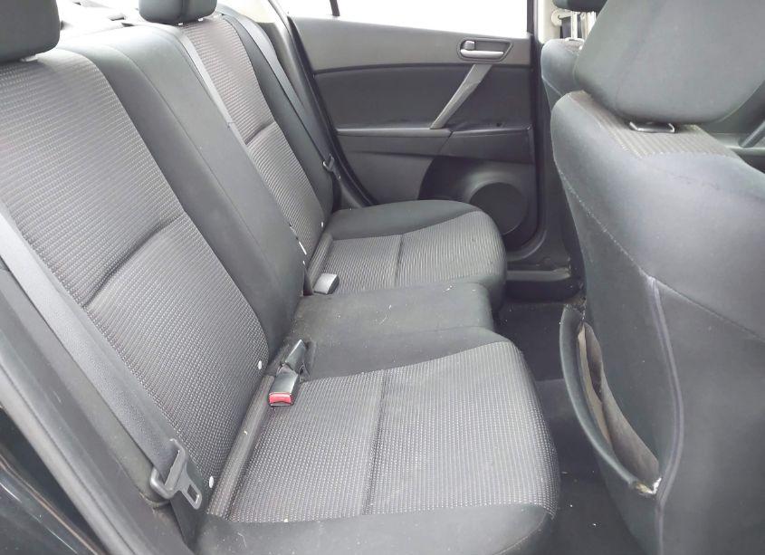 Photo 8 of 2013 Mazda Mazda3 I SPORT (VIN JM1BL1UP4D1755133)