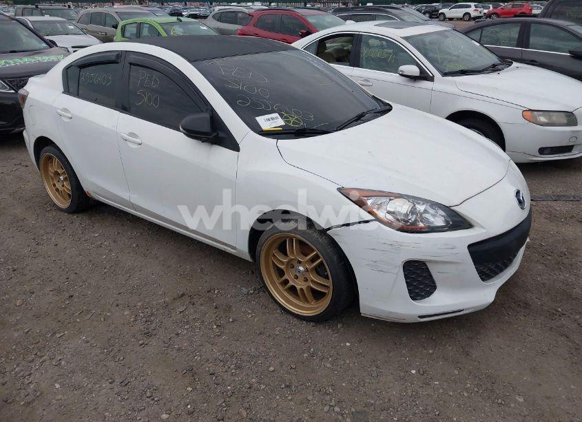 2013 Mazda Mazda3 I SPORT (VIN JM1BL1UP8D1833686) main photo