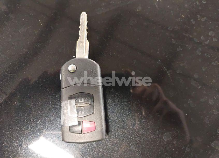 Photo 11 of 2013 Mazda Mazda3 I SPORT (VIN JM1BL1UP9D1738392)