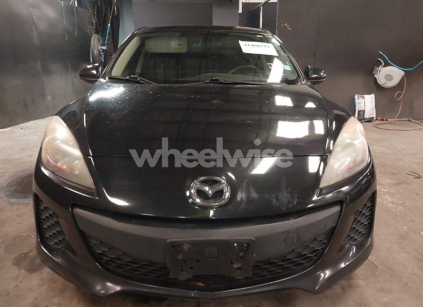 Photo 12 of 2013 Mazda Mazda3 I SPORT (VIN JM1BL1UP9D1738392)