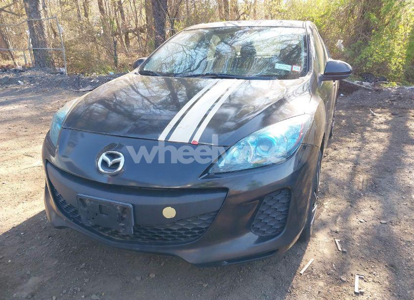 Photo 6 of 2013 Mazda Mazda3 I SPORT (VIN JM1BL1UP9D1827153)