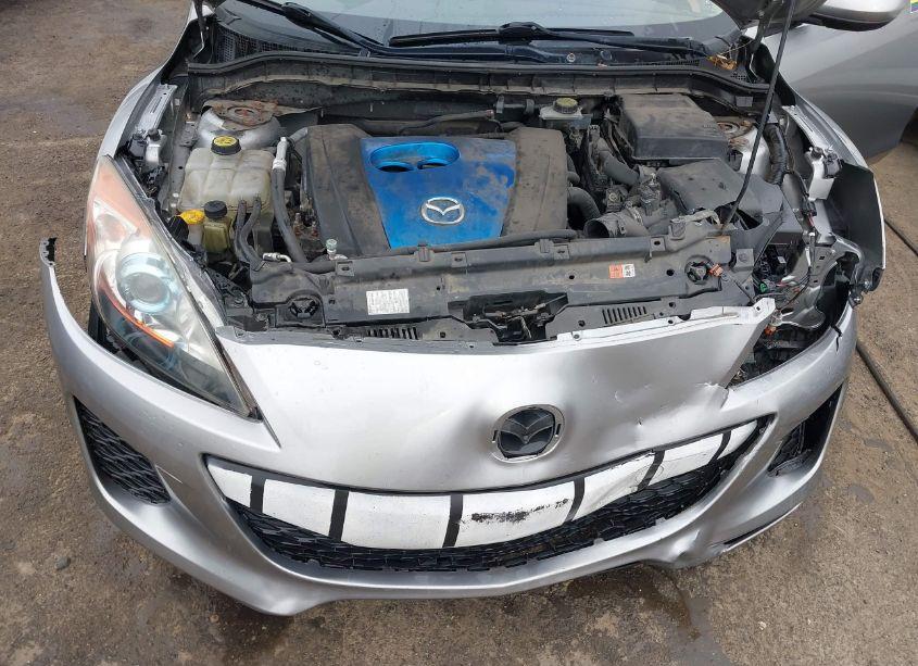 Photo 10 of 2013 Mazda Mazda3 I SPORT (VIN JM1BL1UPXD1756125)