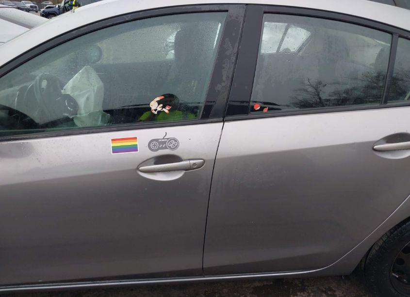 Photo 15 of 2013 Mazda Mazda3 I SPORT (VIN JM1BL1UPXD1756125)