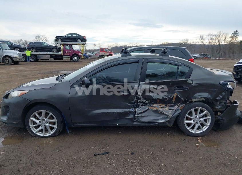 Photo 14 of 2012 Mazda Mazda3 S TOURING (VIN JM1BL1V54C1503006)