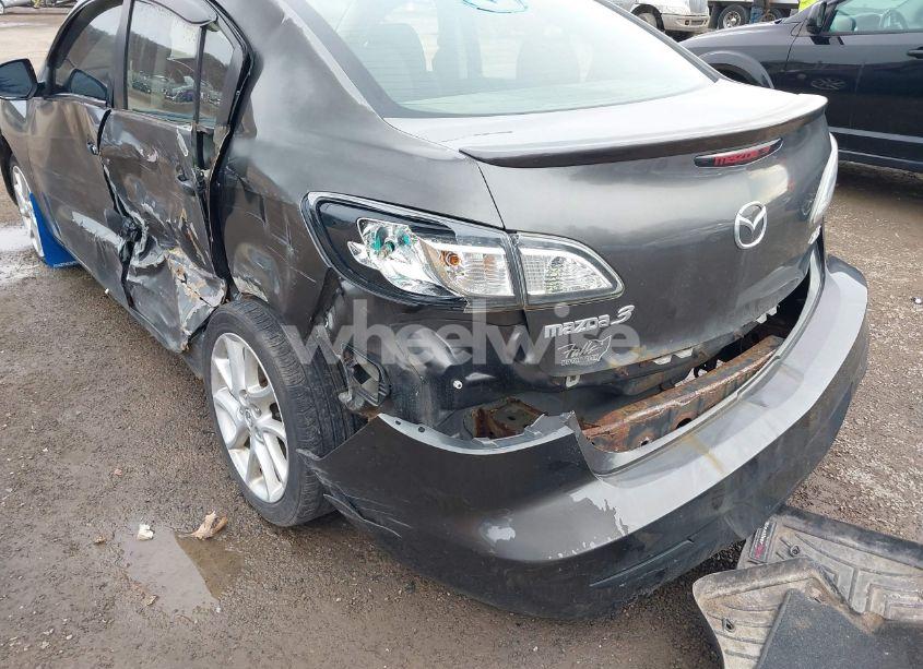 Photo 18 of 2012 Mazda Mazda3 S TOURING (VIN JM1BL1V54C1503006)