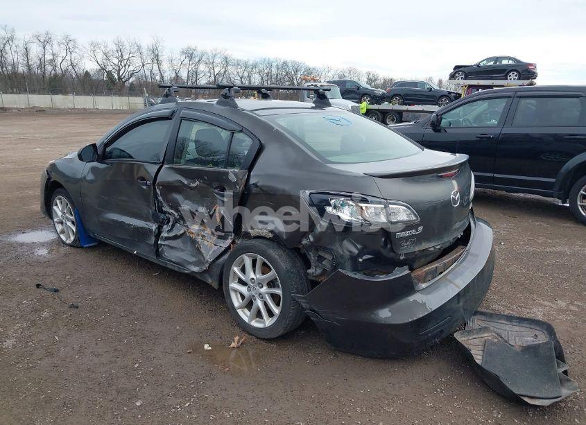 Photo 3 of 2012 Mazda Mazda3 S TOURING (VIN JM1BL1V54C1503006)
