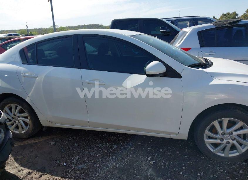 Photo 13 of 2012 Mazda Mazda3 I TOURING (VIN JM1BL1V70C1578366)