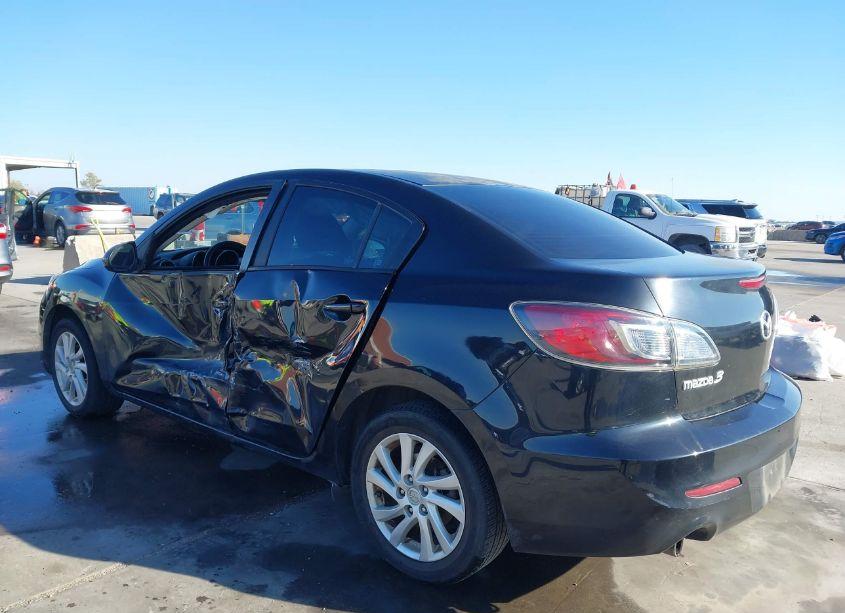 Photo 6 of 2012 Mazda Mazda3 I TOURING (VIN JM1BL1V70C1589447)