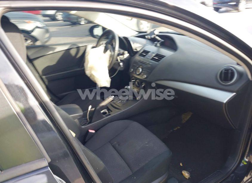 Photo 5 of 2012 Mazda Mazda3 I TOURING (VIN JM1BL1V70C1633656)