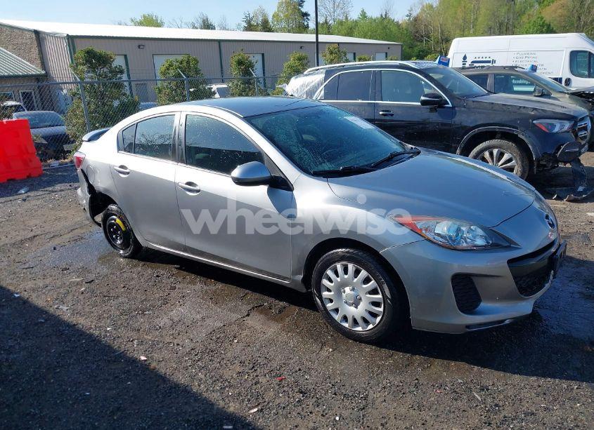 2012 Mazda Mazda3 I TOURING (VIN JM1BL1V71C1562466) main photo