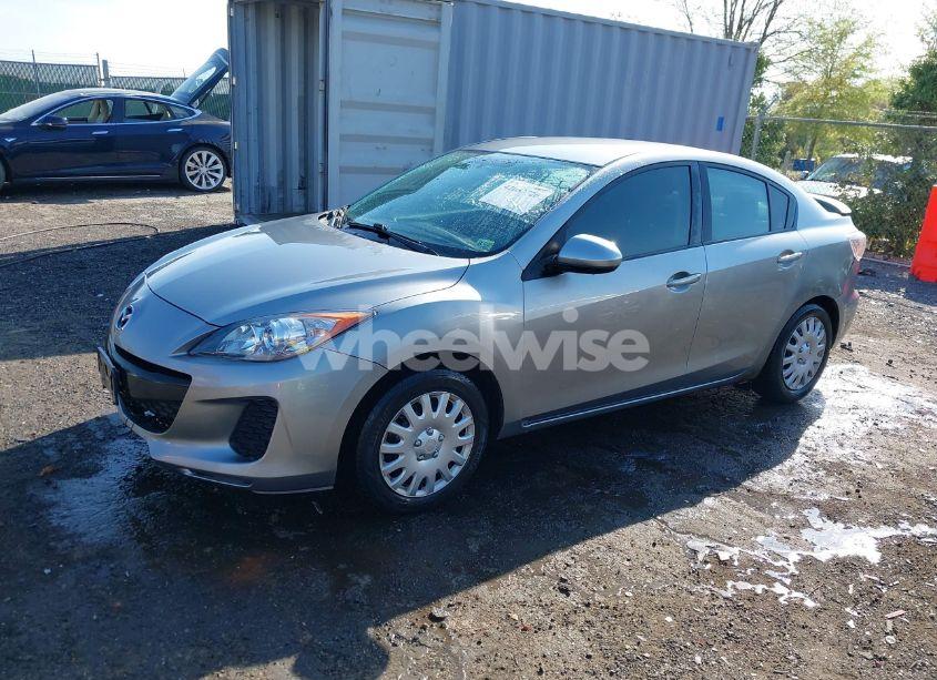 Photo 2 of 2012 Mazda Mazda3 I TOURING (VIN JM1BL1V71C1562466)