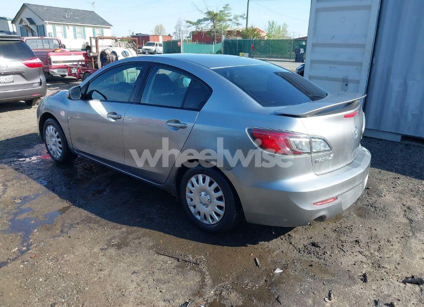Photo 3 of 2012 Mazda Mazda3 I TOURING (VIN JM1BL1V71C1562466)