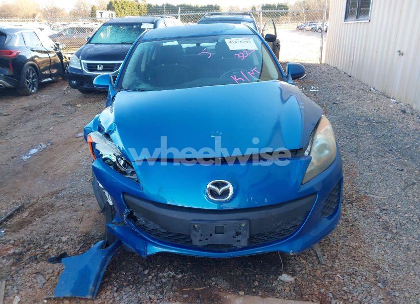 Photo 12 of 2012 Mazda Mazda3 I TOURING (VIN JM1BL1V71C1633228)