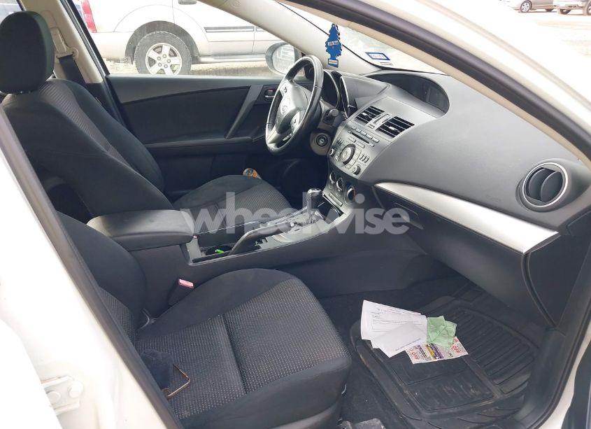 Photo 5 of 2012 Mazda Mazda3 I TOURING (VIN JM1BL1V71C1658162)