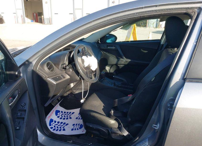 Photo 5 of 2012 Mazda Mazda3 I TOURING (VIN JM1BL1V71C1681022)