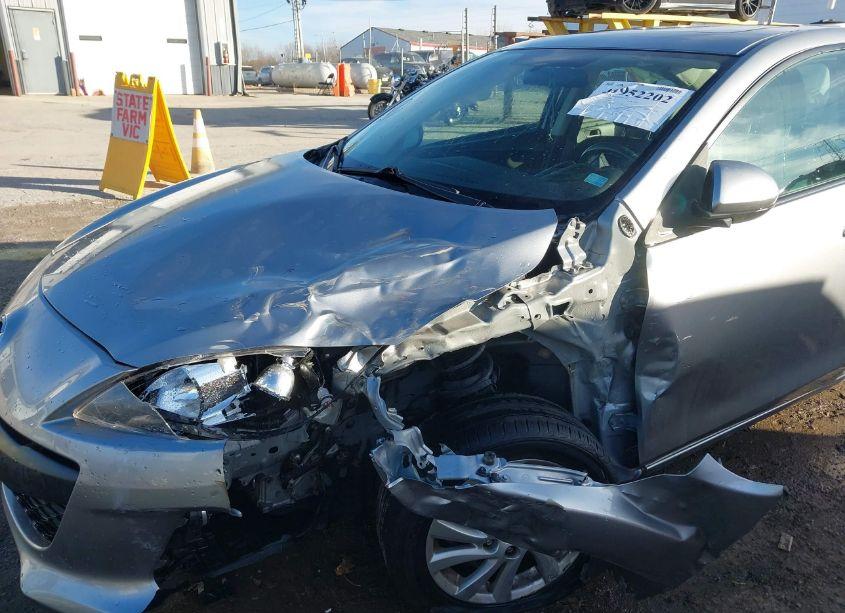 Photo 6 of 2012 Mazda Mazda3 I TOURING (VIN JM1BL1V71C1681022)