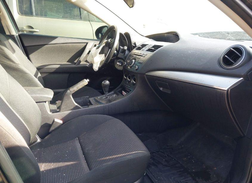 Photo 5 of 2012 Mazda Mazda3 (VIN JM1BL1V71C1699827)