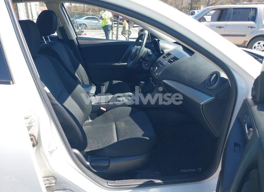 Photo 5 of 2012 Mazda Mazda3 I TOURING (VIN JM1BL1V71C1700815)