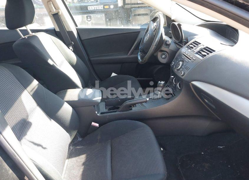 Photo 5 of 2012 Mazda Mazda3 I TOURING (VIN JM1BL1V71C1701088)