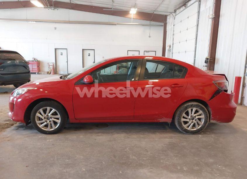 Photo 14 of 2013 Mazda Mazda3 I TOURING (VIN JM1BL1V71D1806487)