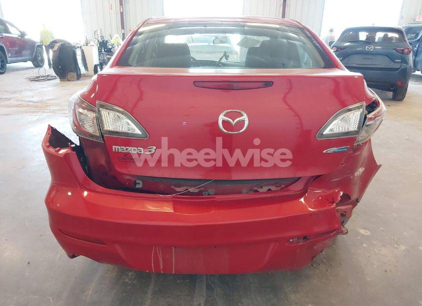 Photo 6 of 2013 Mazda Mazda3 I TOURING (VIN JM1BL1V71D1806487)