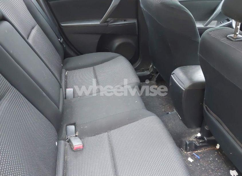 Photo 8 of 2012 Mazda Mazda3 I TOURING (VIN JM1BL1V72C1552321)